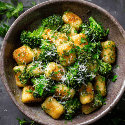 Crispy Pesto Gnocchi with Broccoli