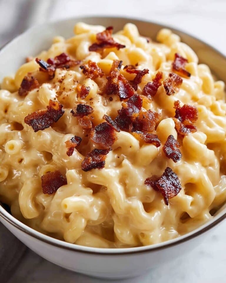 Bacon Mac & Cheese with Caramelized Onions Recipe